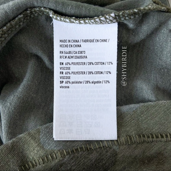 NEW AE Camo V-Neck T-Shirt - Picture 7 of 10